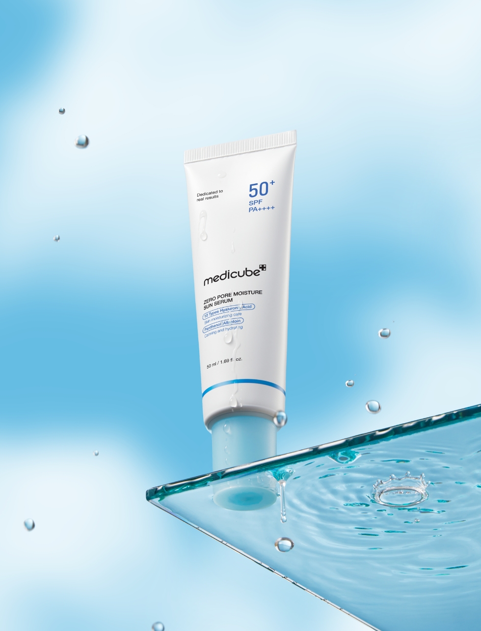 MEDICUBE | Zero Pore Moisture Sun Serum - Image 5
