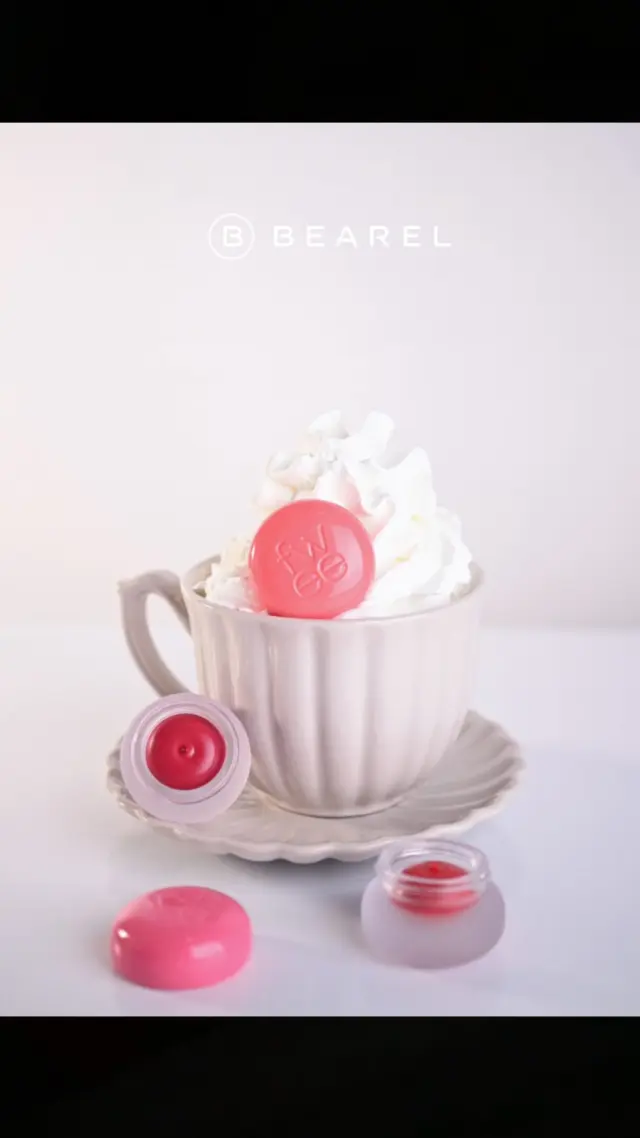 🎁 Tilaajalahja odottaa sinua!
Saat ilmaisen Fwee Lip & Cheek Blurry Pudding Potin + Pendant Keyringin (arvo 23,99 €) kun tilauksesi ylittää 50€! ✨Sattumanvarainen sävy. Lahja lisätään verkkokaupan ostoskoriin automaattisesti.
⏳ Rajoitettu erä. Nappaa omasi ennen kuin ne loppuvat! 💕

#bearel #fwee #meikit #kbeauty