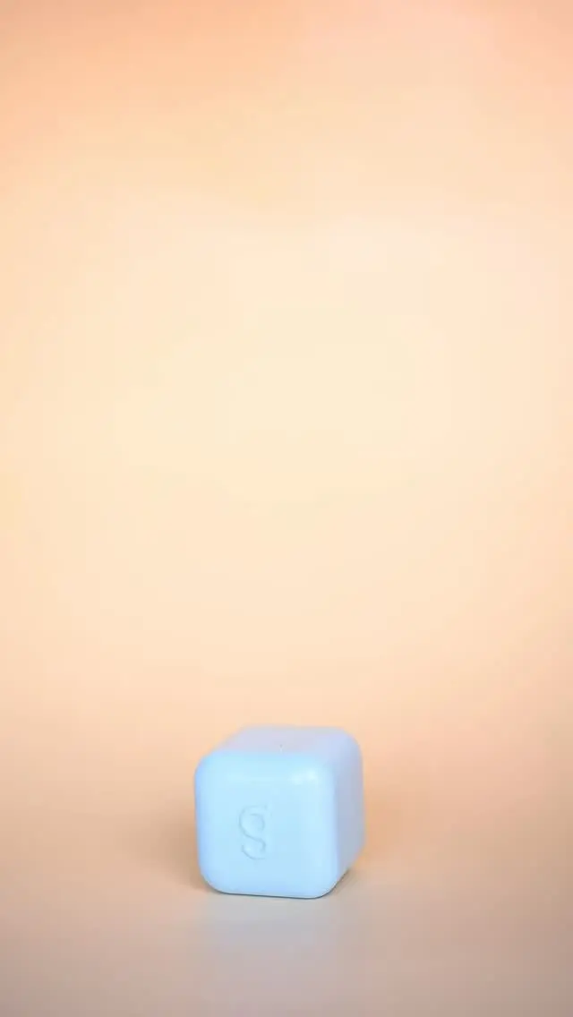 Colorgram Milk Bling Heartlighter antaa iholle kauniin ja raikkaan glown! 💖 Hienojakoinen koostumus sulautuu ihoon luonnollisesti ja viimeistelee meikin.

💫 Yksi sipaisu poskipäille, nenänvarteen tai silmäkulmiin ja hehku on valmis!

🎉 Kaikki Colorgram-tuotteet nyt -20 %
🗓️ Tarjous voimassa 11.–14.6. myymälässä ja verkkokaupassa.

Nappaa bestseller tuotteet omaksesi ennen kampanjan päättymistä! 🛍️

#colorgram #bearel #meikit #kbeauty